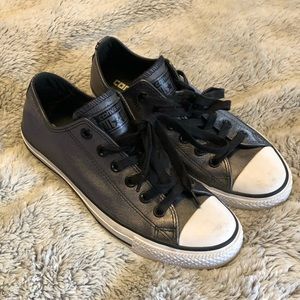 Metallic Converse 7.5